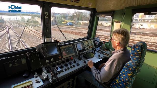 Praha hl. n. - Plzeň hl. n. / POHLED NA PRÁCI STROJVEDOUCÍHO / HD KVALITA смотреть онлайн