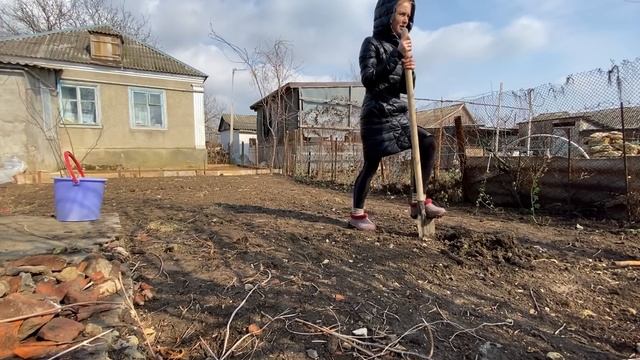 ДОМ НА ЮГЕ. ЛОМАЕМ. САДИМ. СТРОИМ.