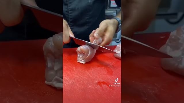 ШЕФ ГОТОВИТ - КУРИЦА НА СЕГОДНЯШНИЙ ДЕНЬ САМЫЙ ПОПУЛЯРНЫЙ смотреть онлайн