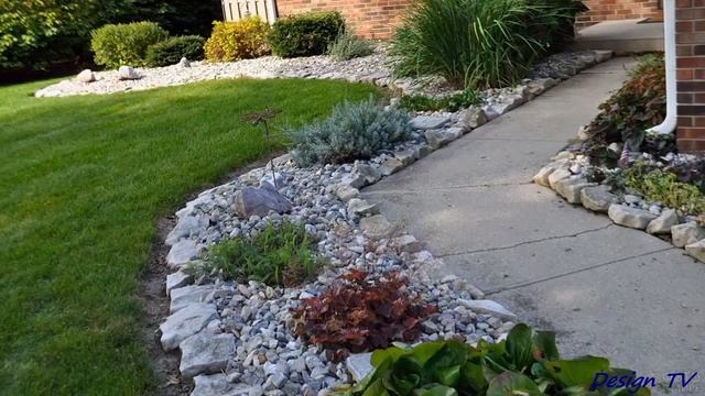 Flowerbed with stones and bushes as a decorative elements Клумба с камнями и кустами как декоративн смотреть онлайн