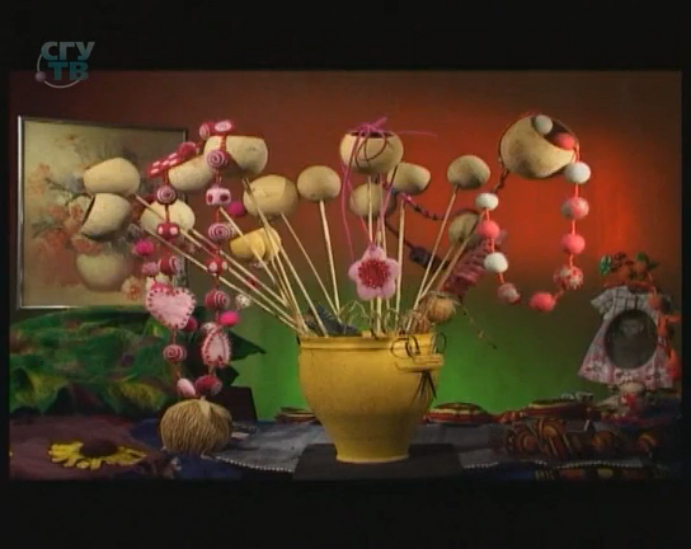 Мокрое и сухое валяние. Делаем кулончик и бусы. Мастер класс