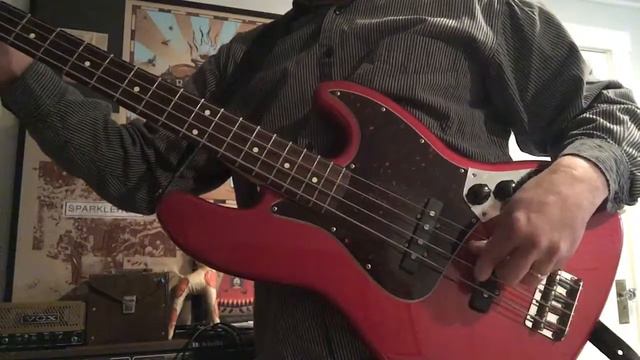 2001 Deluxe Series Active Jazz Bass Mexico Candy Apple Red смотреть онлайн