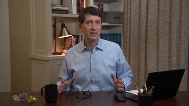 UDRP Case Study: juu1vapor.com and Look-Alike Domain Names смотреть онлайн