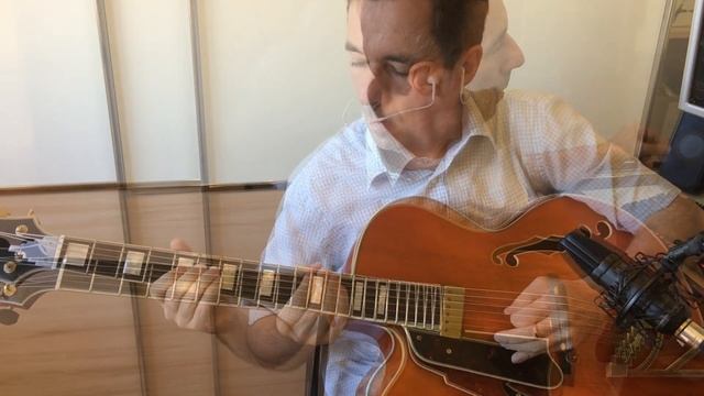 Archtops Eastman AR810 vs D'Angelico EXL-1 compared acoustically "End of a Love Affair" смотреть онлайн