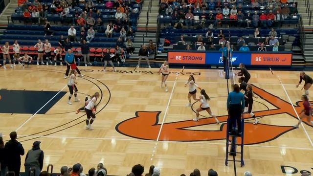 Hope vs. Transylvania | NCAA Women's Volleyball Tournament | NCAA D3 Volleyball смотреть онлайн