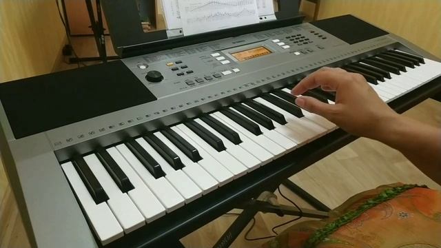 Как играть Гамму ля-минор гармонический, мелодический! Видеоурок на синтезаторе/фортепиано! смотреть онлайн