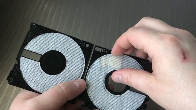Разбор дискеты 1,44 MB 3,5 дюйма смотреть онлайн