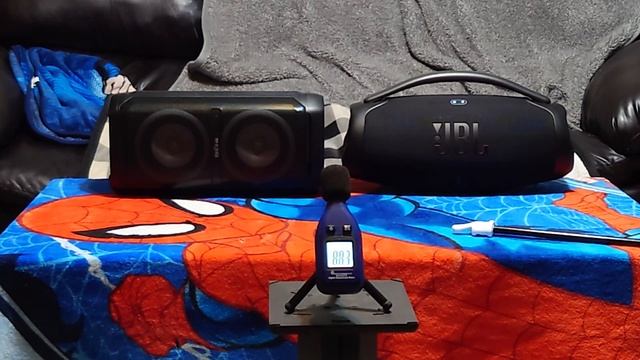 JBL Boombox 3 vs W-King T11 {FW2.36}? Indoor Bluetooth Speaker Comparison off Battery. $500 vs $16 смотреть онлайн