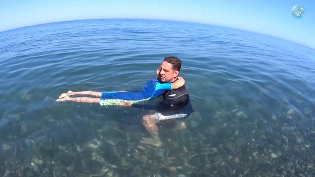 Плавание брассом – как самостоятельно разучить толчок ногами! Для себя и ребенка! смотреть онлайн