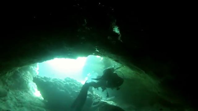 Diving - Cape Greco - Cyprus - Canyon and Caves смотреть онлайн
