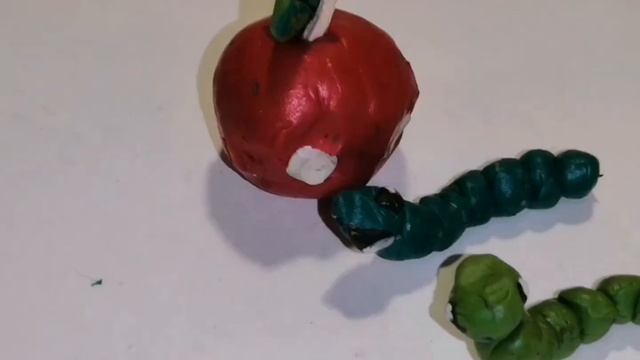 Мультик из пластилина "Жадная гусеница" смотреть онлайн