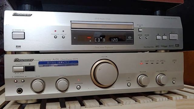 Combo Amp PIONEER A-D1 + DVD S757A + Mâm than Victor A 150. 7tr. Loa YA 5X 2tr5 Lh A Mẫn 0913897096 смотреть онлайн