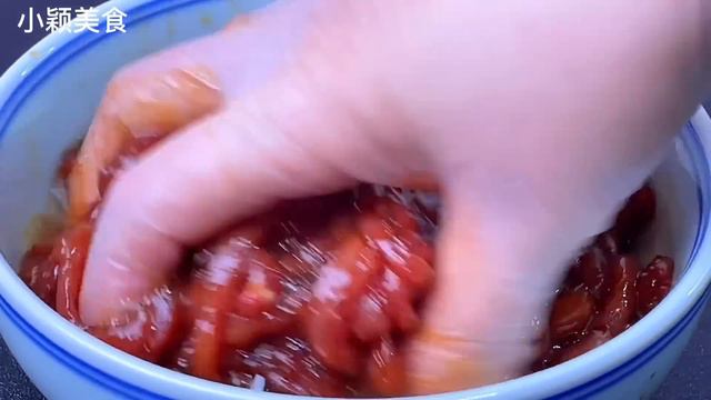 【小穎美食】90歲的奶奶，經常用芹菜葉這樣吃，三高平穩，身體棒，特別開胃爽口