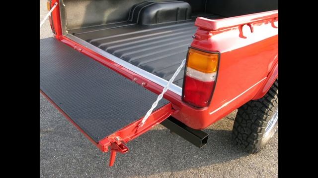 Vintage 1987 Toyota Hilux Pick Up LN46 totally restored by Motorsportloralamia смотреть онлайн