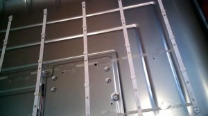 Разборка 55 дюймовой матрицы, замена подсветки.