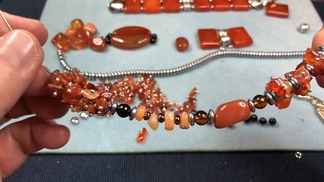 Браслет и сотуар из сердолика. Украшения для Екатерины. Часть 5. смотреть онлайн