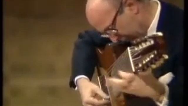 Narciso Yepes In Concert : Passepied