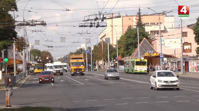 В Гомеле в главном управлении юстиции прошла диалоговая площадка ко Дню народного единства смотреть онлайн