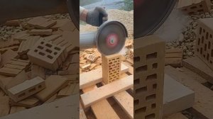 Режем кирпич вдоль и поперек