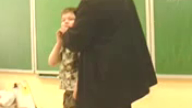 Папаша воспитывает чужого ребенка смотреть онлайн