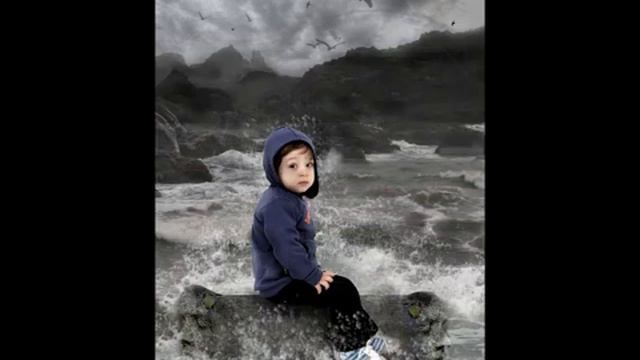 Photoshop Morphing - Boy And Sea