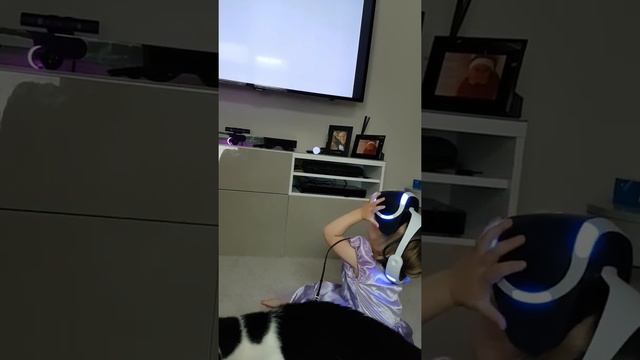 Harriet's first VR experience ( Allumette ) смотреть онлайн