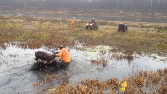 квадроциклы в воде смотреть онлайн