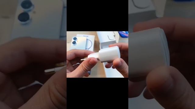 "Tecno Camon 19 - компактная и мощная модель для тех, кому нужен мобильный телефон" смотреть онлайн