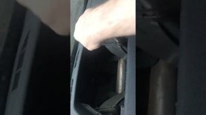 Skoda Yeti дооснащение/установка бардачка в торпеду Skoda Yeti