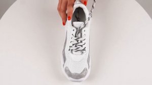 10 САМЫХ НЕОБЫЧНЫХ И ИНТЕРЕСНЫХ ШНУРОВОК | Как красиво завязать ШНУРКИ | ЛАЙФХАКИ с одеждой |SL.IRA