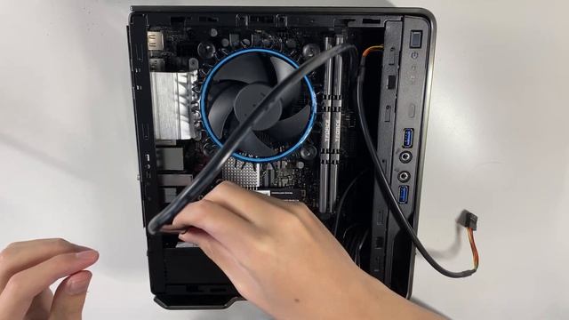 Budget SFF PC Build w/ Inwin Chopin Pro + i3-12100 смотреть онлайн