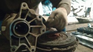 форд куга 1 снять раздатку и КПП .2