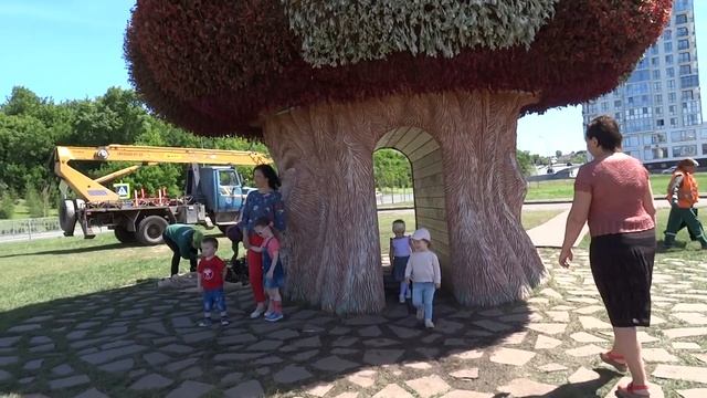 Ежегодный цветочный фестиваль в Казани смотреть онлайн