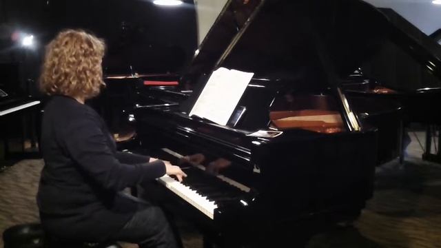 Rebecca tests Schimmel Grand pianos at Classic Pianos Bellevue смотреть онлайн