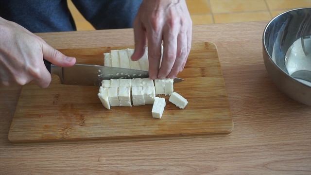 Рецепт жареные помидоры с адыгейским сыром смотреть онлайн