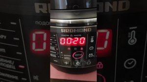 Обзор Мультиварки - Скороварки Redmond PMC-PM504 .