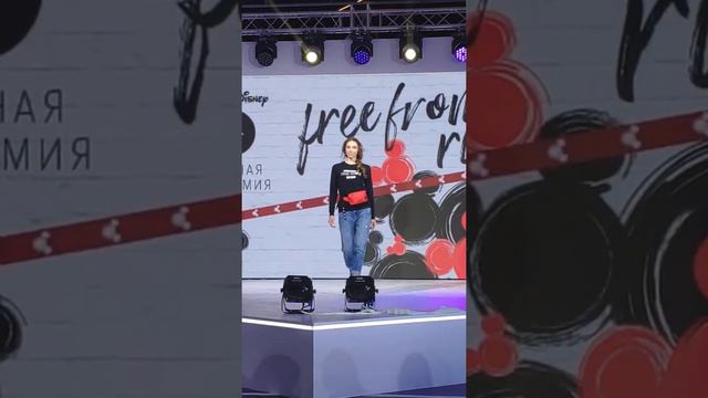 Новая коллекция одежды AVON от Дизайнера Марии Исаевой осень 2019 смотреть онлайн