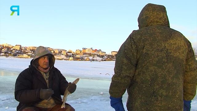 ВОЛШЕБНОЕ СЛОВО. РЫБАЛКА НА ЗИМНЮЮ ЩУКУ В ЦЕНТРЕ САЛЕХАРДА | С Полем! смотреть онлайн