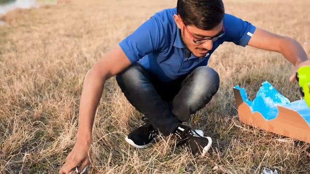 Remote Controlled Amphibian Toy | ये जमीन और पानी दोनों पे चलता है | Unboxing & Giveaway смотреть онлайн