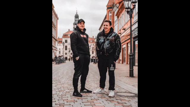 Steve Aoki & PollyAnna - Nobody (Blasterjaxx Remix)