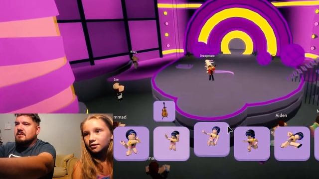 KIDS AND PARENTS VS ROBLOX! ||The Bucket List Bunch смотреть онлайн