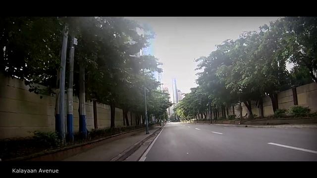 Estrella-Pantaleon Bridge City Bike Ride Giant FD806 Folding Bike смотреть онлайн
