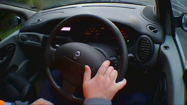 RENAULT MEGANE SCENIC 1.9 2001 Diesel Review/Road Test/Test Drive смотреть онлайн