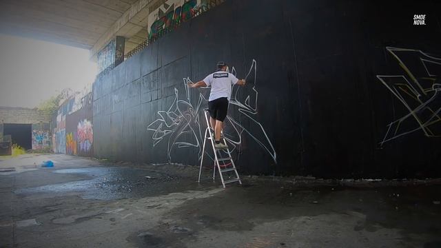 DOKE, SMOE & STAR painting graffiti in Bratislava смотреть онлайн