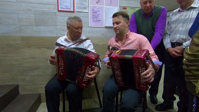 Наигрыш - Страдания Николай Ванякин и Сударев Евгений Гармонь Хорошилова ре диез и Маврина ре диез смотреть онлайн