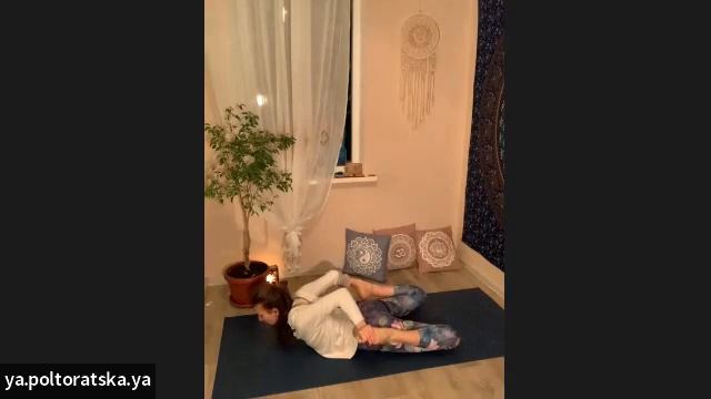 Динамичная йога-практика для начинающих и продолжающих. смотреть онлайн