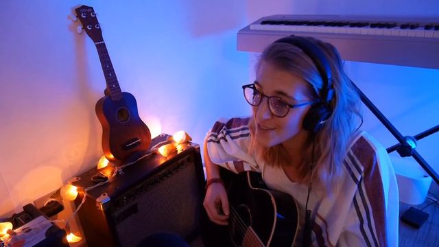 Toxic - Britney Spears (Koraly cover) ♫ смотреть онлайн