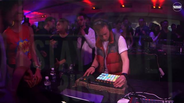 Raumskaya Boiler Room & Ballantine's Stay True Russia Live Set смотреть онлайн