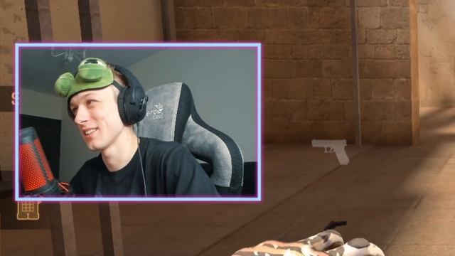 ДУЭЛЬ ЗА М40 MONSTER ПРОТИВ АБОВЕНА!НО Я ИГРАЛ С ЧИТАМИ В СТАНДОФФ2, ТРОЛЛИНГ НА М40 STANDOFF 2 НАВ смотреть онлайн