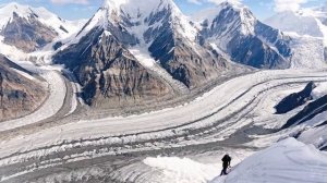 Видео о восхождении на на Хан-Тенгри или 7010м над землей